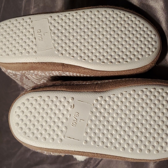 Womens slippers - Picture 6 of 8